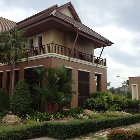 Huaymuang Apartment Ubon Ratchathani Luaran gambar